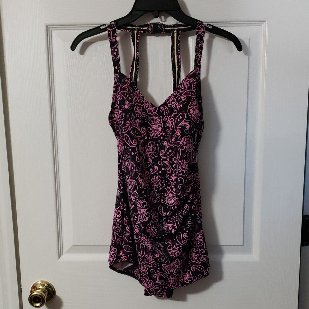Elegant Black and Pink Paisley Women's One Piece Swimsuit